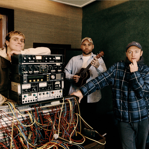 DMA'S announce huge 16-date Australian tour September/October 2023